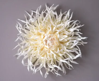 Lustre floral suspendu, Dahlias cactus