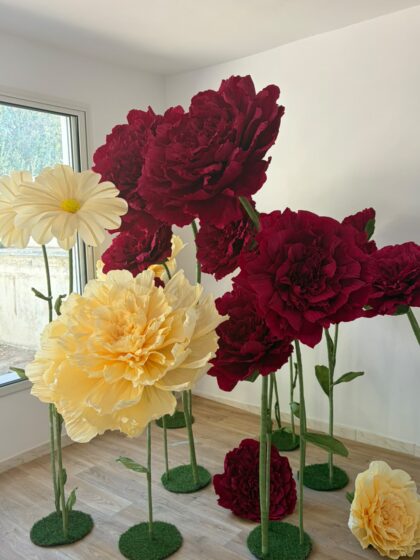 Trois Fleur de pivoine avec socle